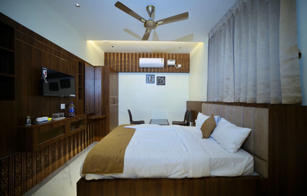 AC Rooms in Dindigul