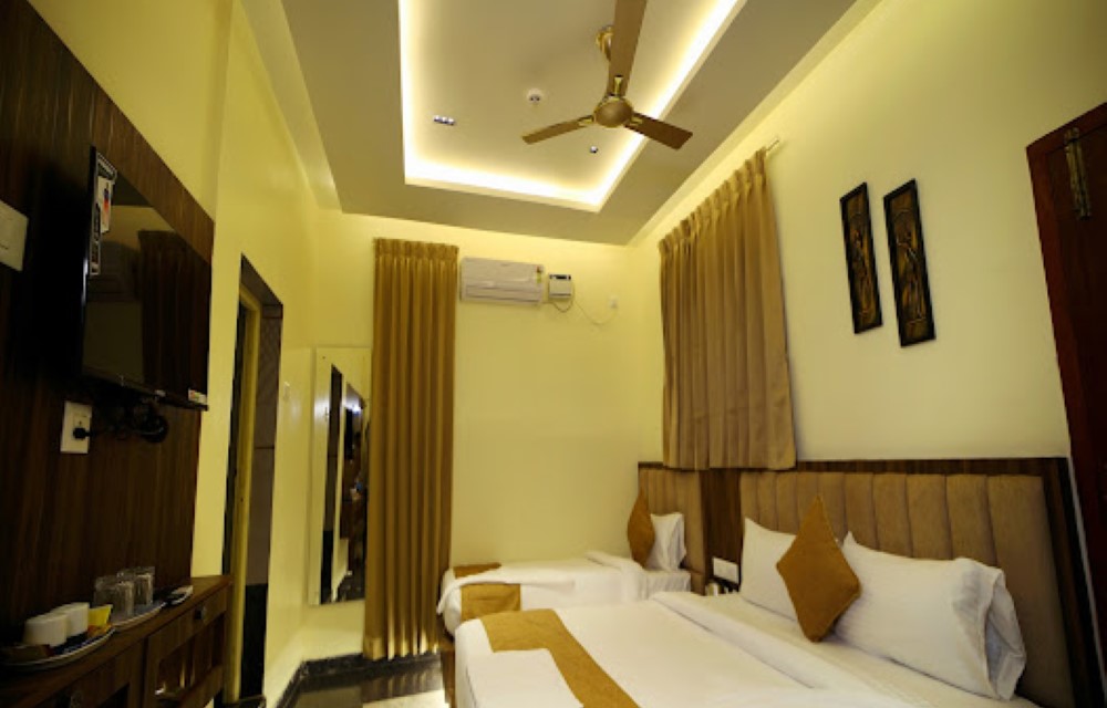 Comfortable Hotel Rooms for Senior Travelers