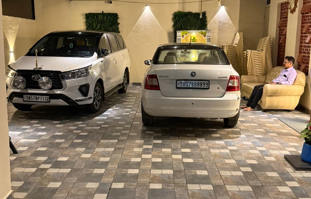 Hotel Parking Area in Dindigul
